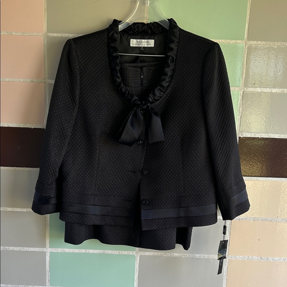 Elegant Black Women's Jacket and Skirt Set